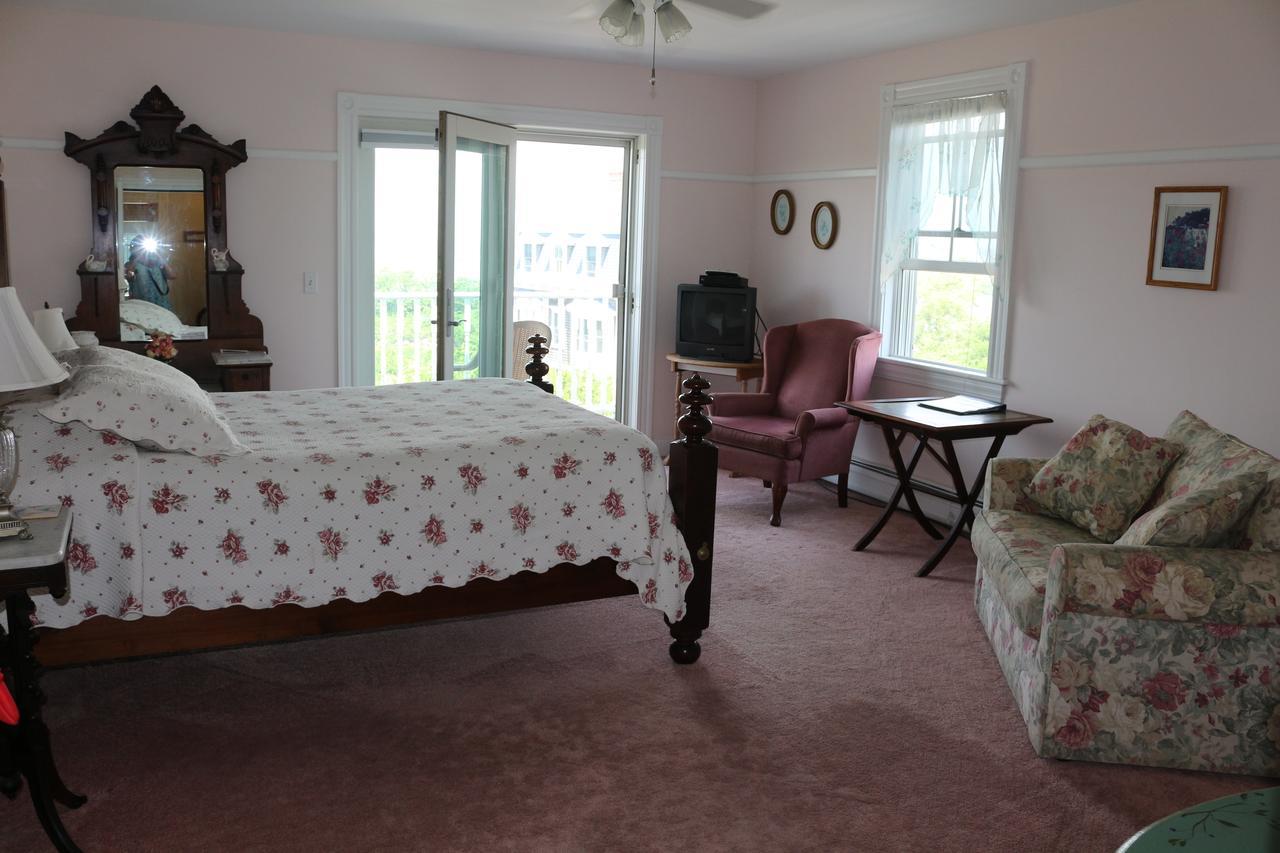 ניו שורהאם Payne'S Harbor View Inn מראה חיצוני תמונה