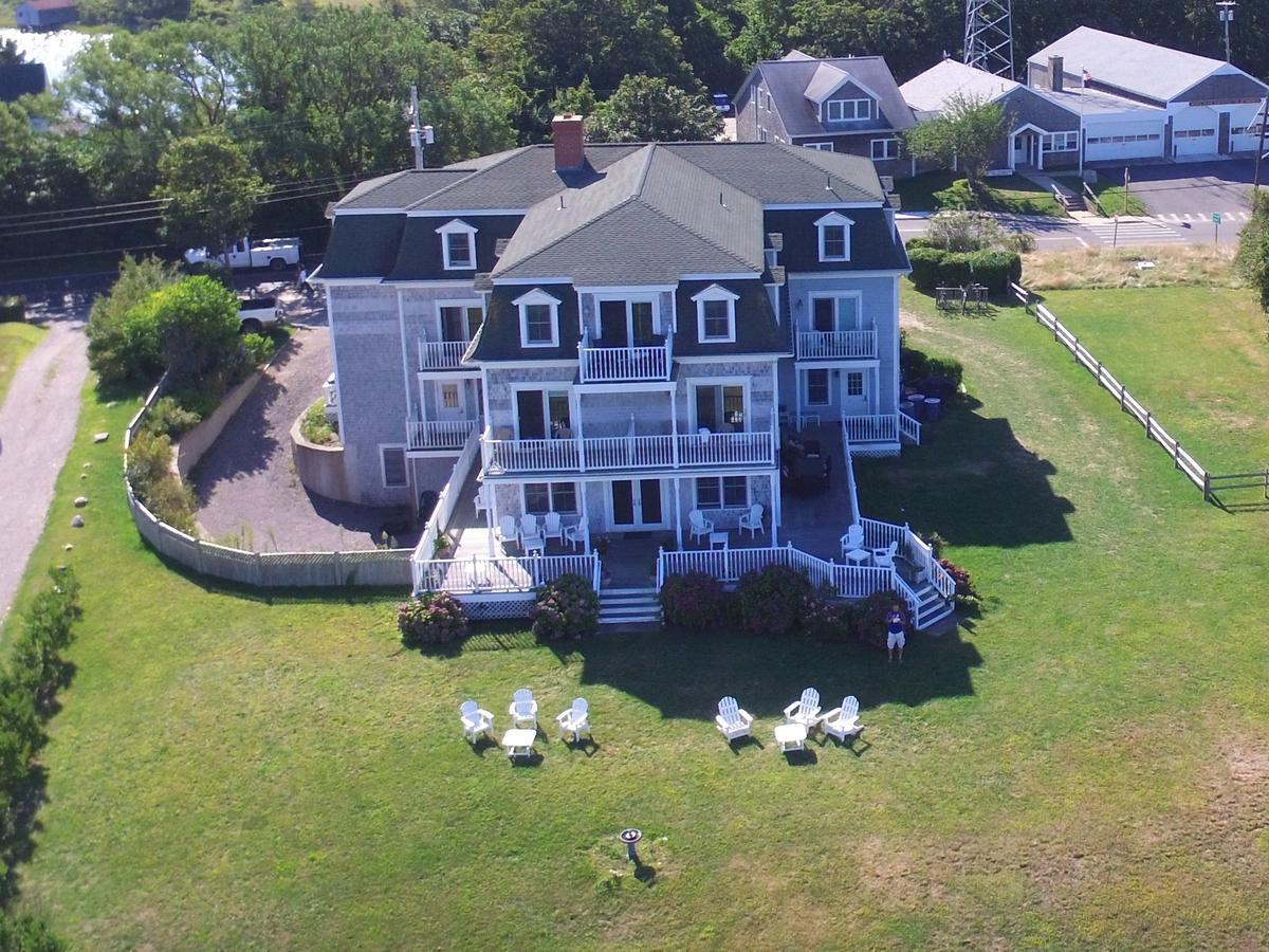 ניו שורהאם Payne'S Harbor View Inn מראה חיצוני תמונה
