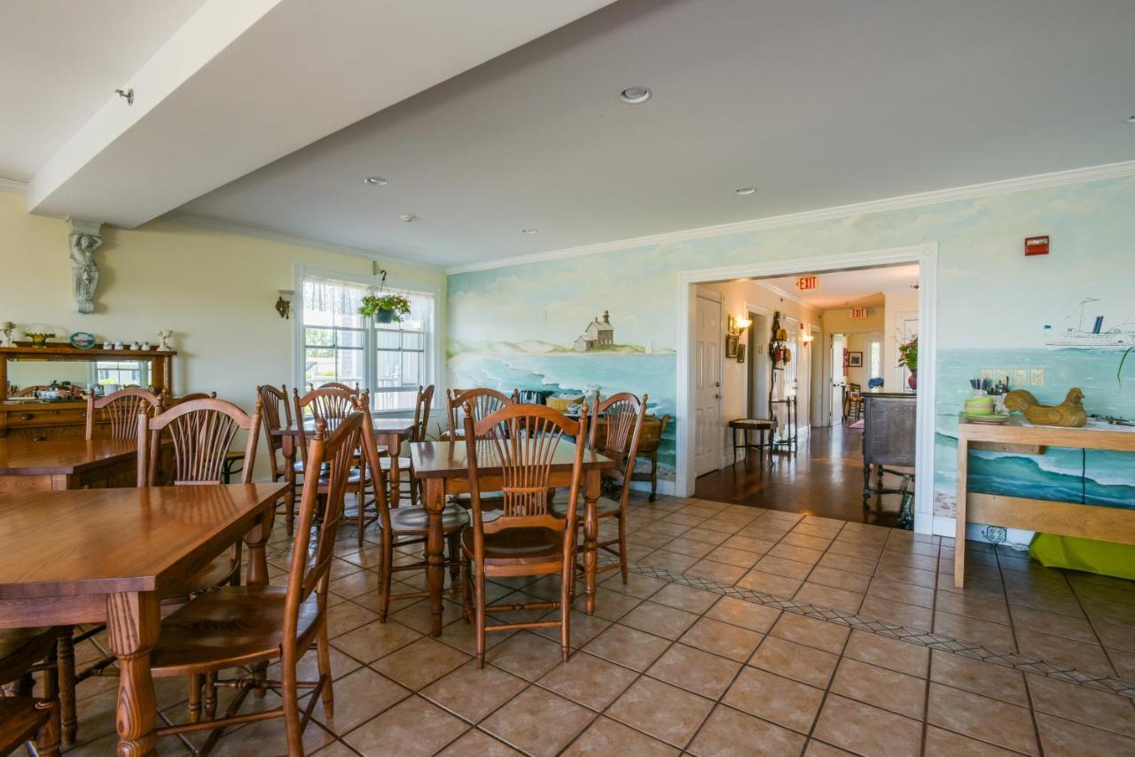 ניו שורהאם Payne'S Harbor View Inn מראה חיצוני תמונה